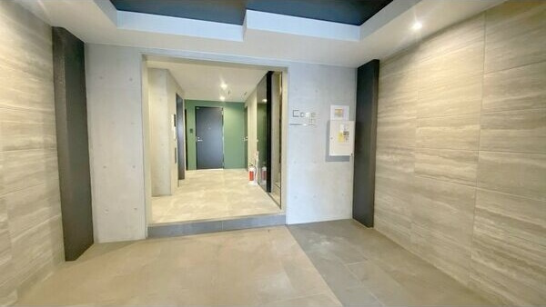 アソシエ中村のエントランス