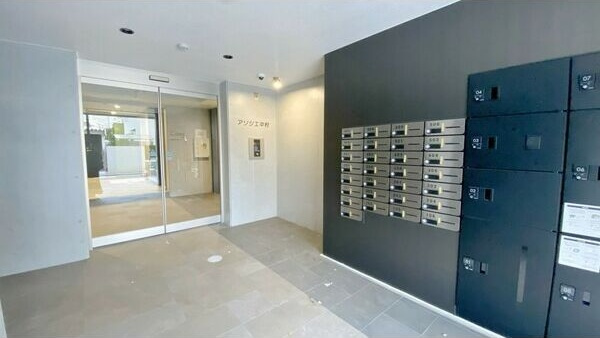 アソシエ中村のロビー