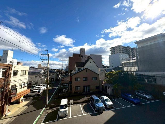 ◆２０２１年築の築浅マンション◆３沿線以上利用可能◆家具照明付き◆収納豊富◆エスリード大津京町のバルコニー|バルコニーからの眺望