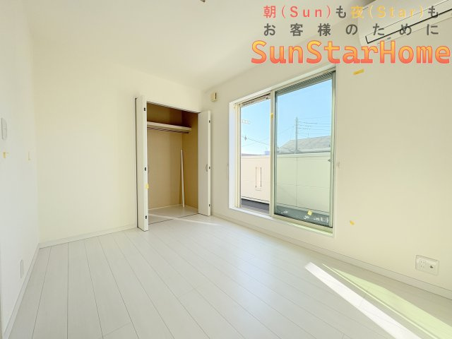 【サンスターホーム】青梅市塩船　注文施工　敷地50坪　並列3～4台駐車の洋室