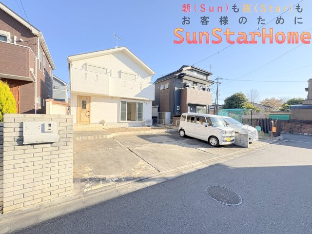 【サンスターホーム】青梅市塩船　注文施工　敷地50坪　並列3～4台駐車の駐車場