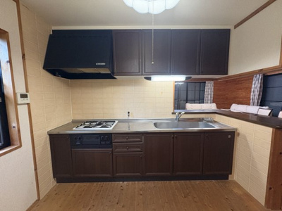 【キッチン】 | 丹波篠山市栗柄ログハウス調別荘