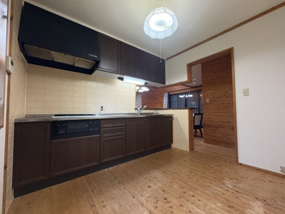 【キッチン】 | 丹波篠山市栗柄ログハウス調別荘