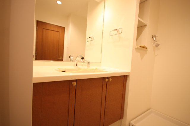 【独立洗面台】