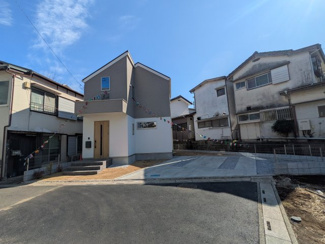 【前面道路含む現地写真】 | 富士見市上沢3丁目　新築戸建　 | カースペース2台可