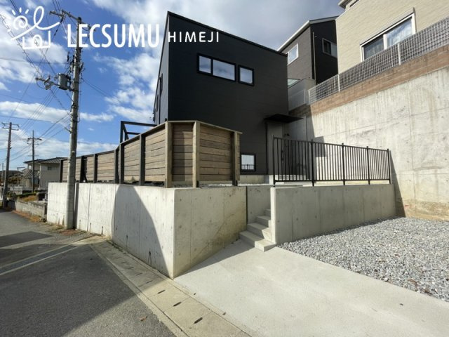 姫路市北新在家1丁目/新築戸建の外観