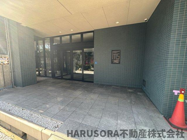 守口ミッドサイト文禄ヒルズザ・タワーのエントランス