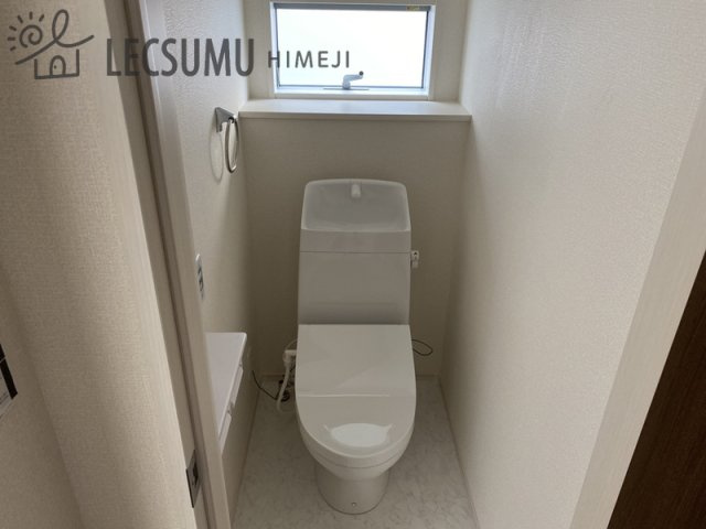 姫路市広畑区才/新築戸建のトイレ|同社施工例