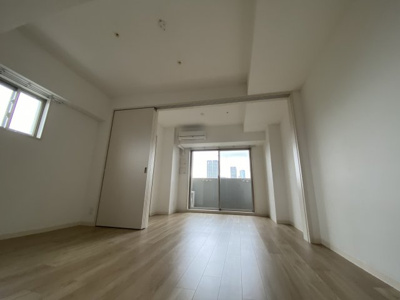 【居間・リビング】 | エスリード靭公園 | エスリード靭公園　ダイニングスペース