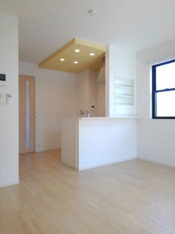 ラベンダーＡの居間・リビング