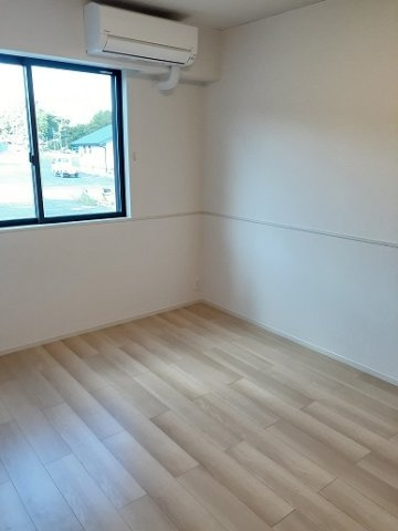 メゾン　ド　リバーサイドの内装