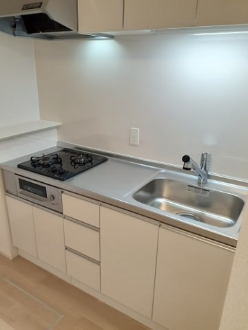 メゾン　ド　リバーサイドのキッチン