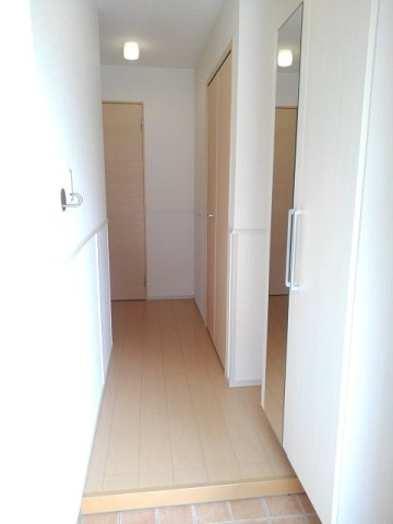 Ｈ・ＣＡＮＴＩＫ　Ⅳの玄関