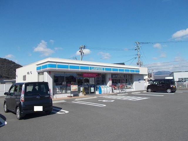 グランブルーの周辺|ローソン浜町店まで550m