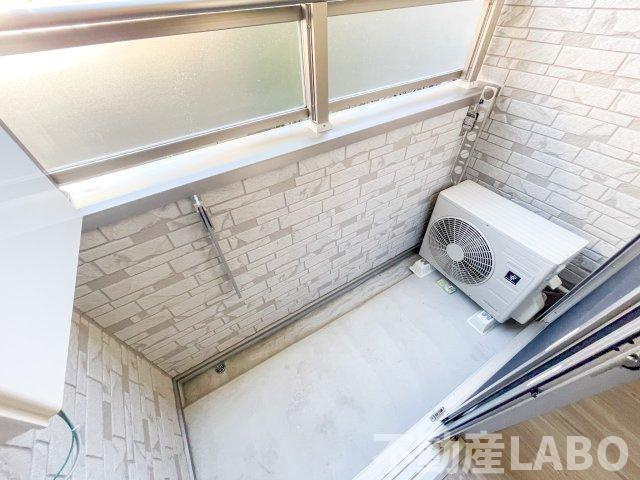 コレクト八尾駅前のバルコニー