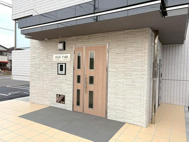 ハイド　パークのエントランス