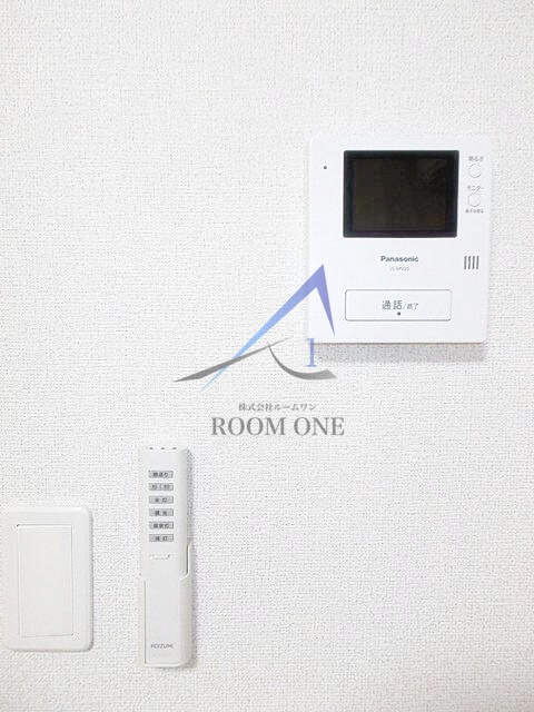 シャムロックのセキュリティ|モニター付きインターホンです。