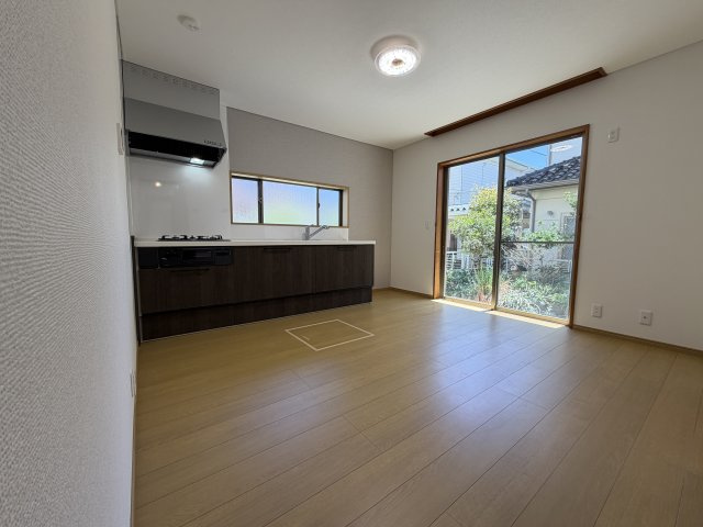 前橋市箱田町１期　中古戸建の居間・リビング|■和室と続き間タイプです