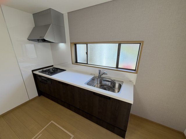 前橋市箱田町１期　中古戸建のキッチン|■キッチンは新設しました