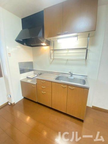 グランドハイデンス Bのキッチン|反転タイプの部屋の写真です