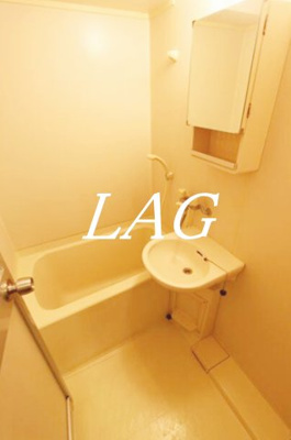 【浴室】 | メインビル調布 | お風呂です。