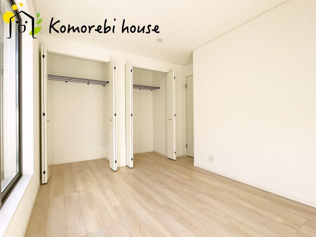 伊奈町中央　第3　クレイドルガーデン　01の洋室|広々とした洋室です