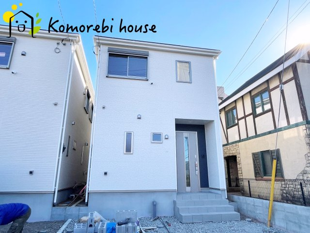 伊奈町中央　第3　クレイドルガーデン　01