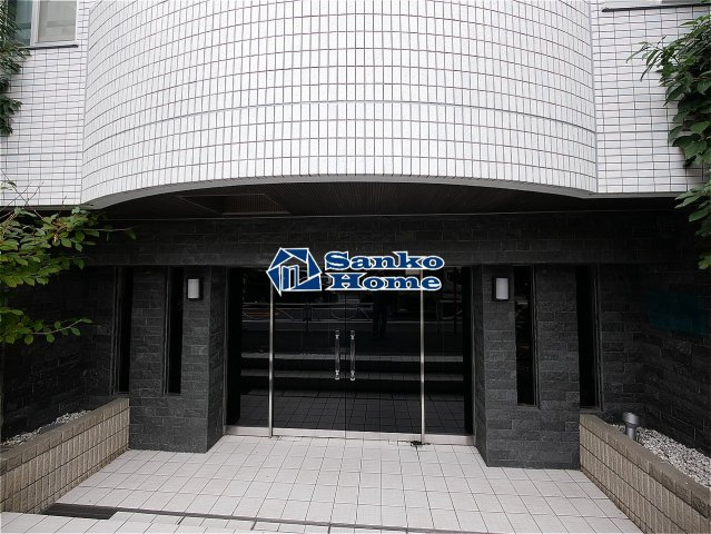 リガーレ本所吾妻橋のエントランス