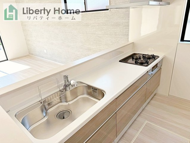 つくばみらい市谷井田9期　新築戸建の前面道路含む現地写真