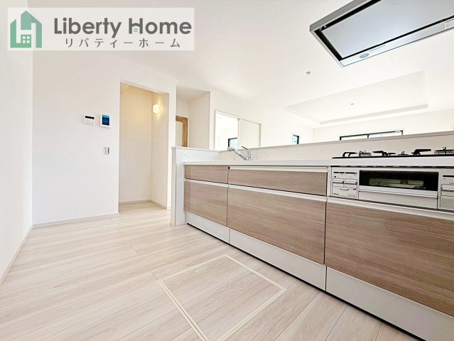 つくばみらい市谷井田9期　新築戸建のキッチン|（1号棟）同形状・同仕様