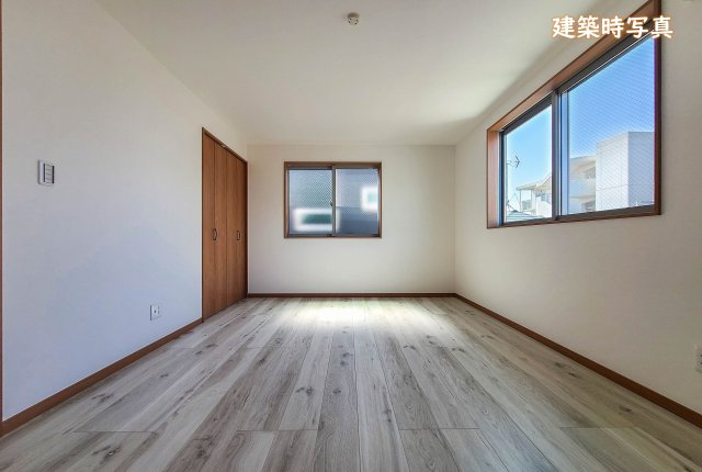 【洋室】 | 大和市柳橋3丁目 中古戸建 全1棟 | こちらの写真は建築時のものです。現況と異なる場合がございますので、ぜひ現地にてご確認ください。