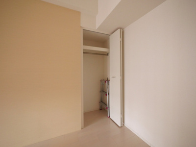 【収納】 | SERENiTE本町reflet | 十分な収納スペースがあります