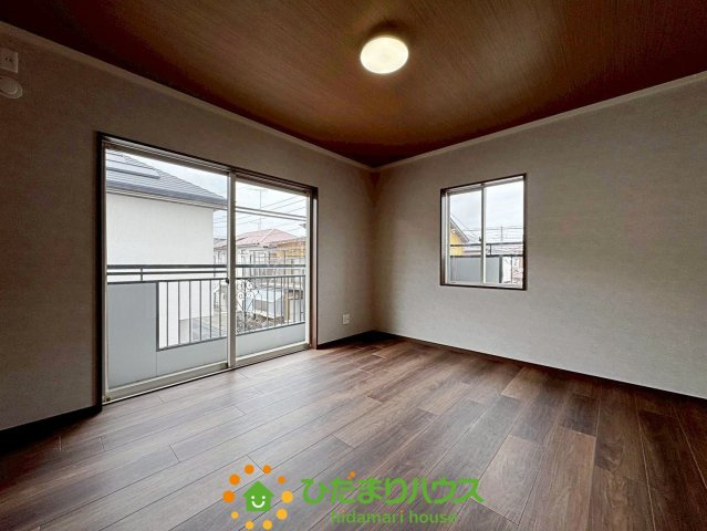 久喜市久喜東３丁目　中古一戸建ての寝室