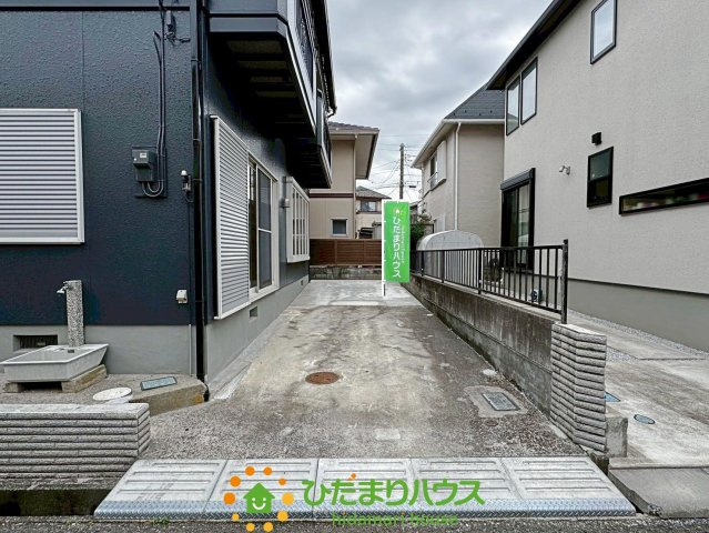 久喜市久喜東３丁目　中古一戸建ての駐車場