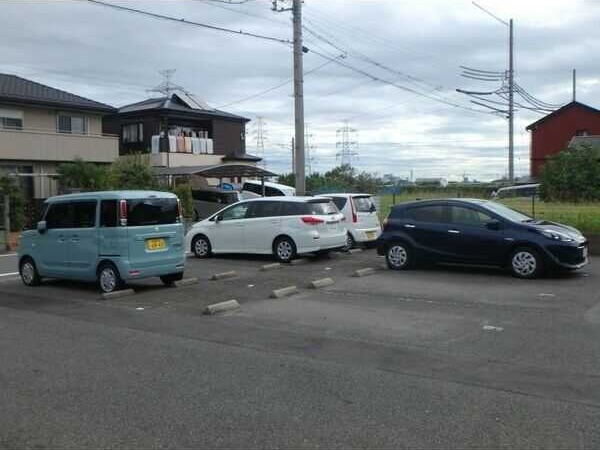 エクセレントコート　　刈谷市近郊の賃貸はクラスホームの駐車場