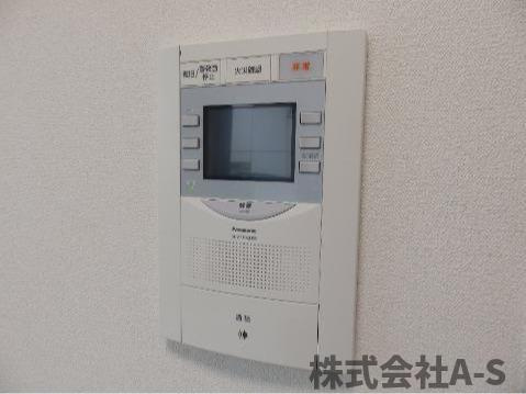 プレサンス丸の内リラティのセキュリティ|同間取り画像使用
実際のお部屋と色などが異なる場合がございます。