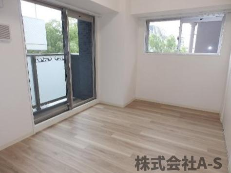 プレサンス丸の内リラティの居間・リビング|同間取り画像使用
実際のお部屋と色などが異なる場合がございます。