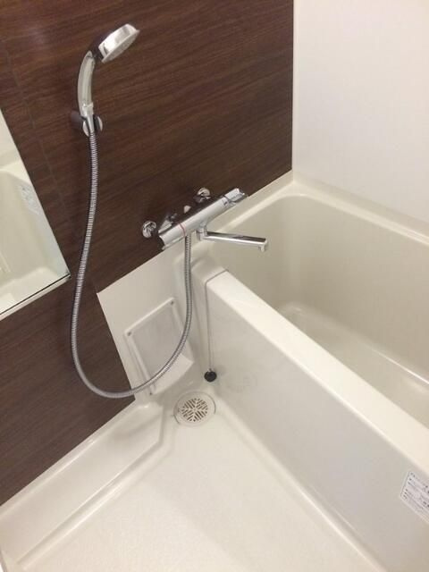 メイクスデザイン池袋の浴室