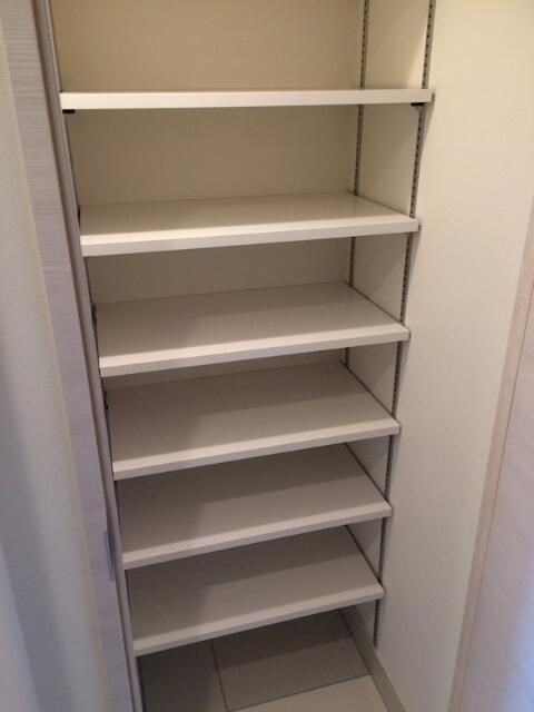 メイクスデザイン池袋の収納