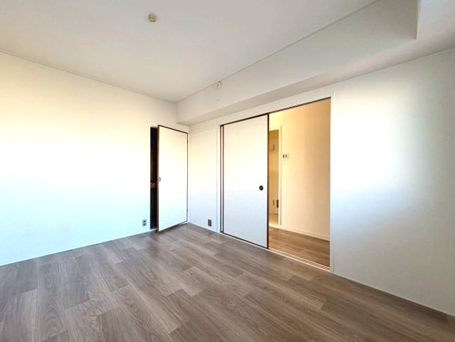 椋本マンションの寝室