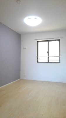 【洋室】 | ラ・ルーチェ　ユユ | ゆったりした洋室です