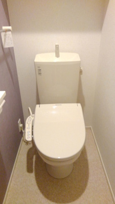 【トイレ】 | ラ・ルーチェ　ユユ | ゆったりとした空間のトイレです