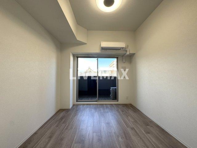 【居間・リビング】プレサンス吹上駅前エテルノ 