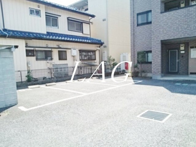  | エスポワ－ル鈴谷 | 駐車場です。