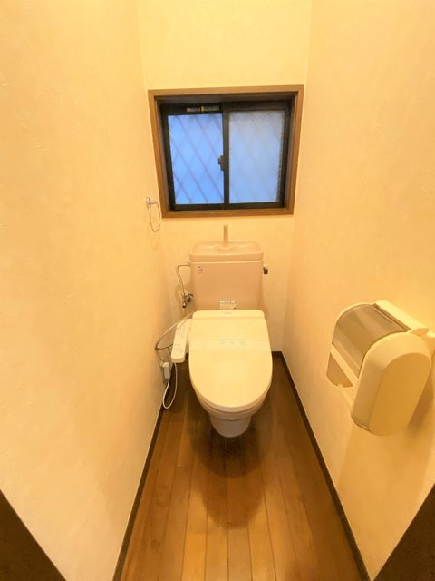 青木邸のトイレ