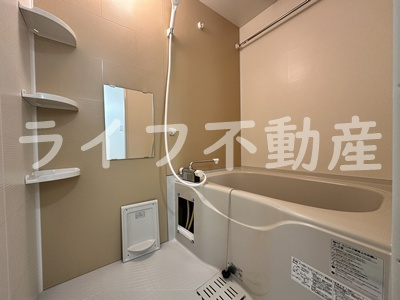 フジパレス弥刀駅北Ⅱ番館の浴室|ゆったり過ごせるお風呂です