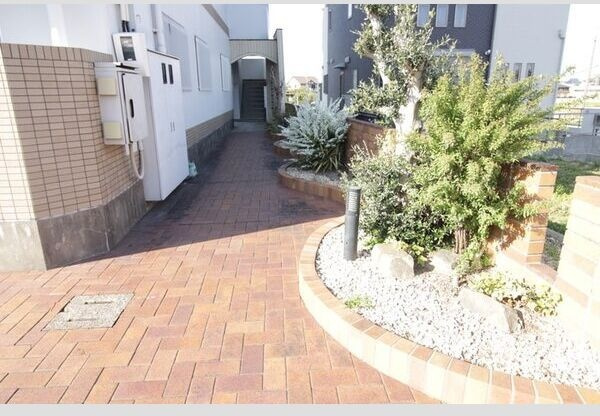 ユニオンハイツ八橋A　　　刈谷市近郊の賃貸はクラスホームのエントランス