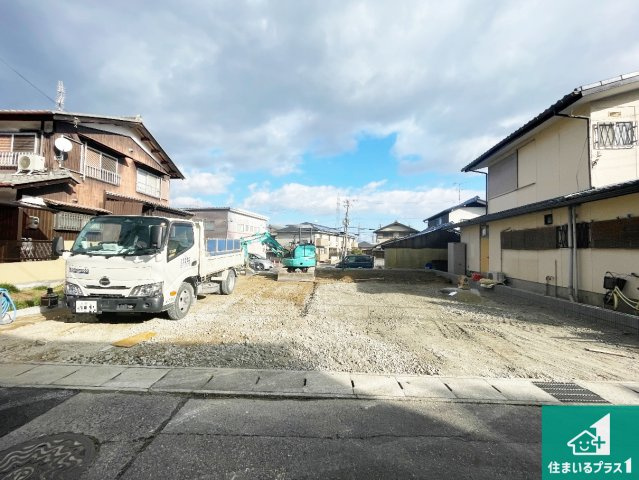 大津市坂本　第6期　新築一戸建ての外観|周辺は落ち着いた街並みの住宅地！子育てがしやすい住環境です！まだ未完成ですが、現地でしかわからない事もございます。是非一度ご覧ください。