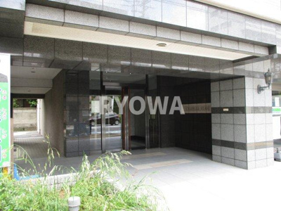 【エントランス】 | トライアングル綾瀬