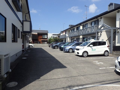 【駐車場】 | フレグランス小坂・